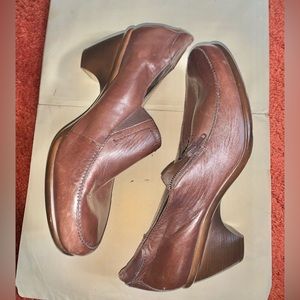 Easy spirit brown heel’s vintage
